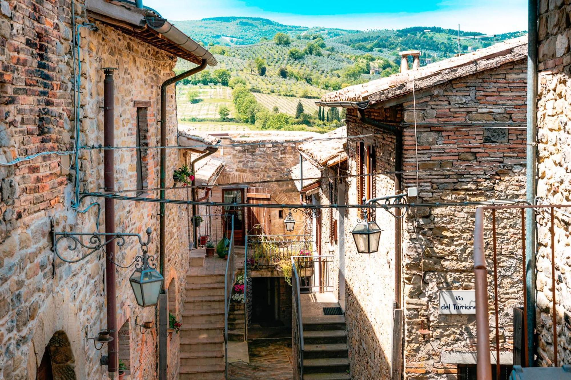 Ostello Bello Assisi Беваня Екстериор снимка
