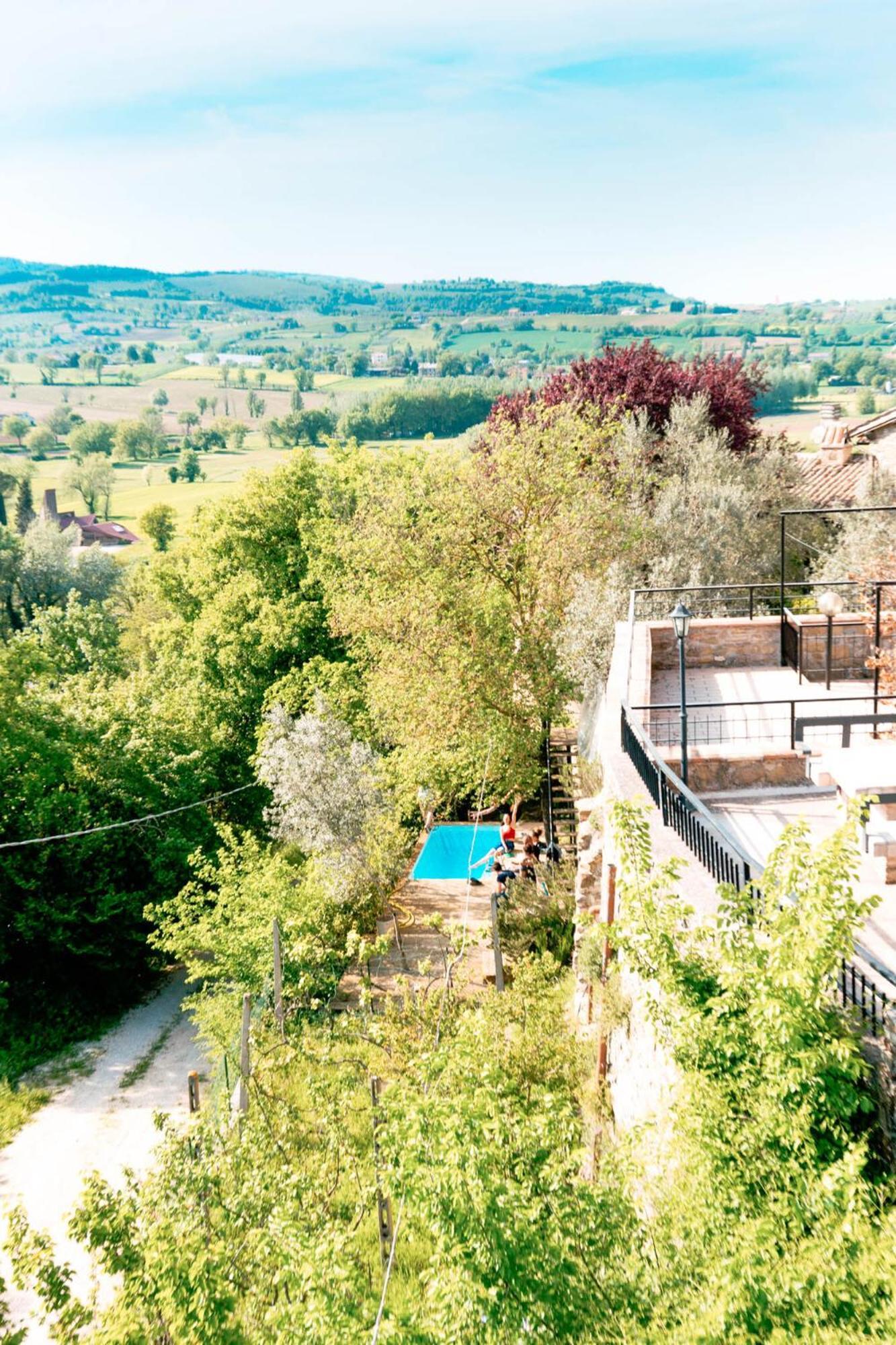 Ostello Bello Assisi Беваня Екстериор снимка