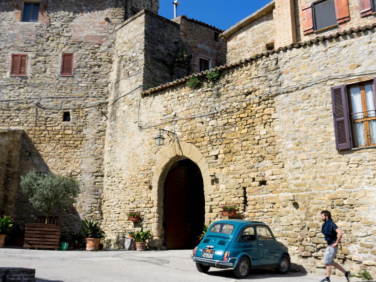 Ostello Bello Assisi Беваня Екстериор снимка